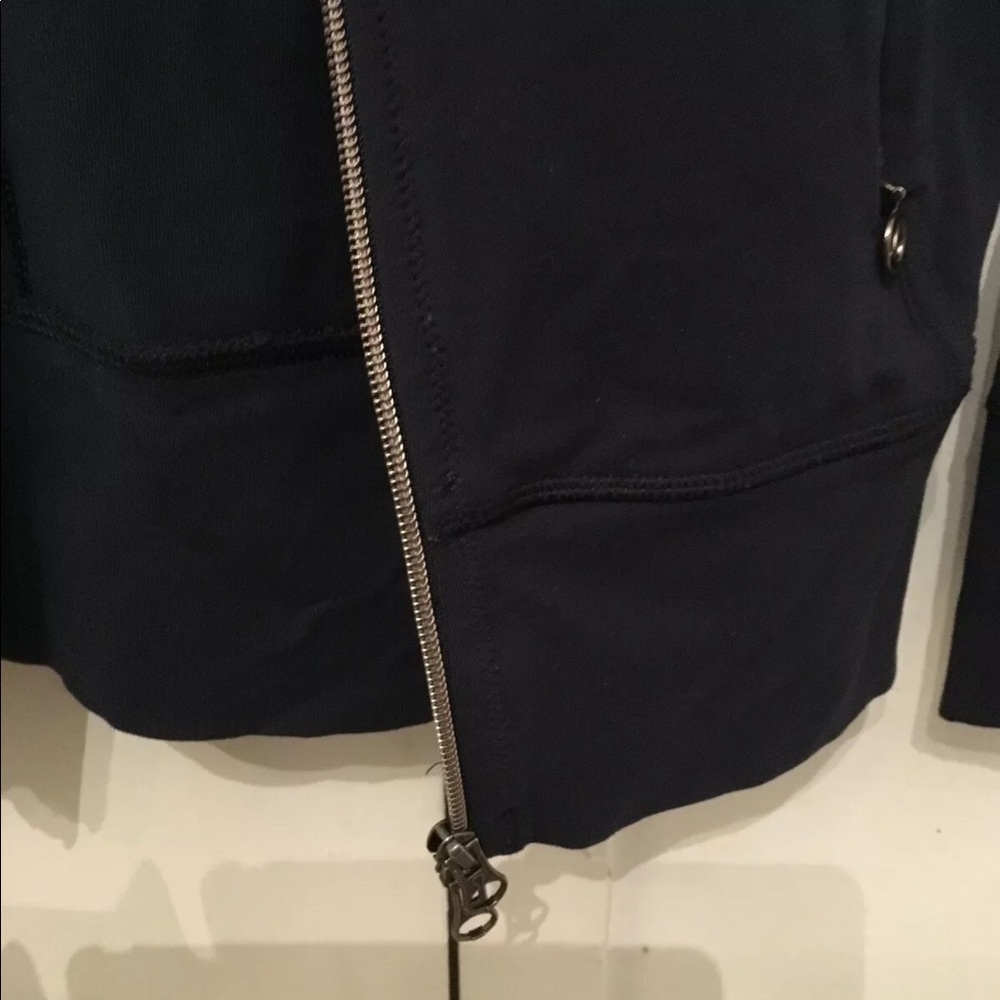 LULULEMON JACKET​​​​​​​ - Picture 8 of 8
